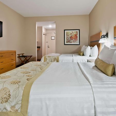 Best Western Plus Chateau Inn Sylvan Lake Eksteriør billede