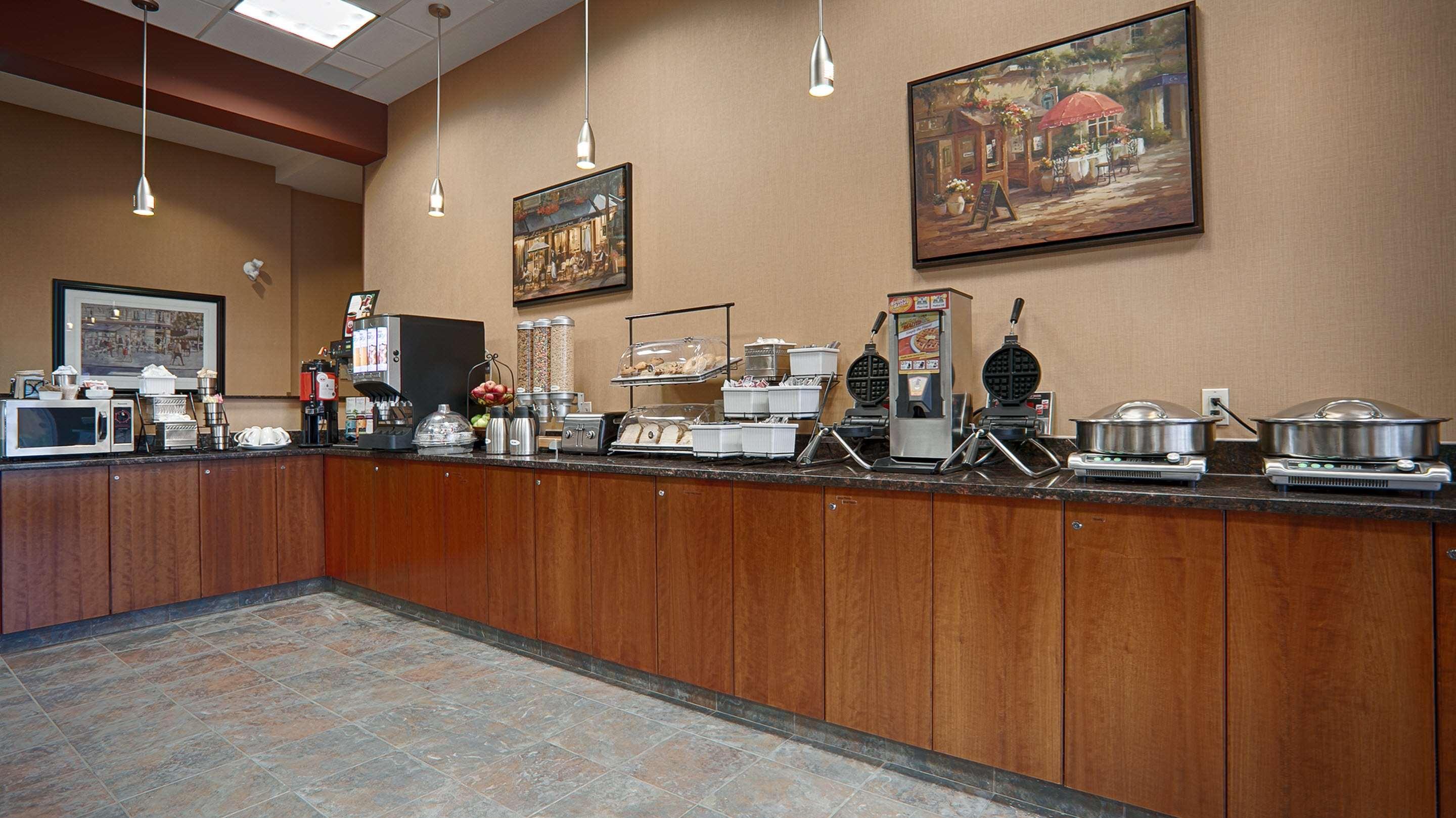 Best Western Plus Chateau Inn Sylvan Lake Eksteriør billede