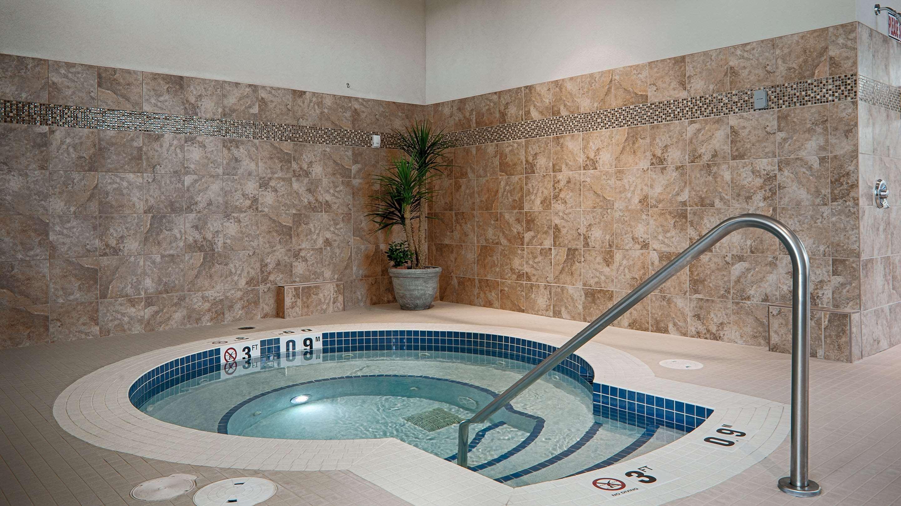 Best Western Plus Chateau Inn Sylvan Lake Eksteriør billede
