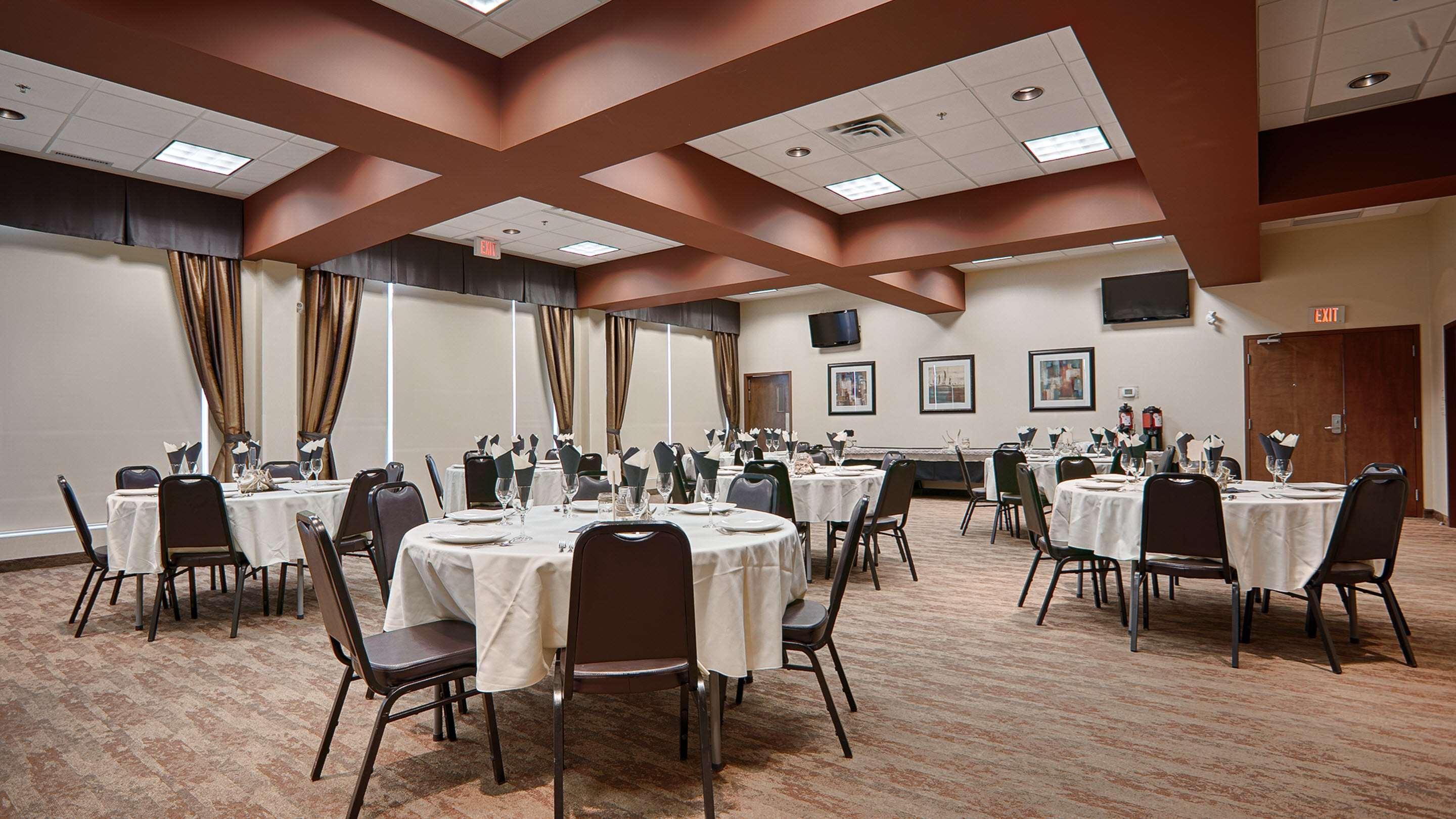 Best Western Plus Chateau Inn Sylvan Lake Eksteriør billede