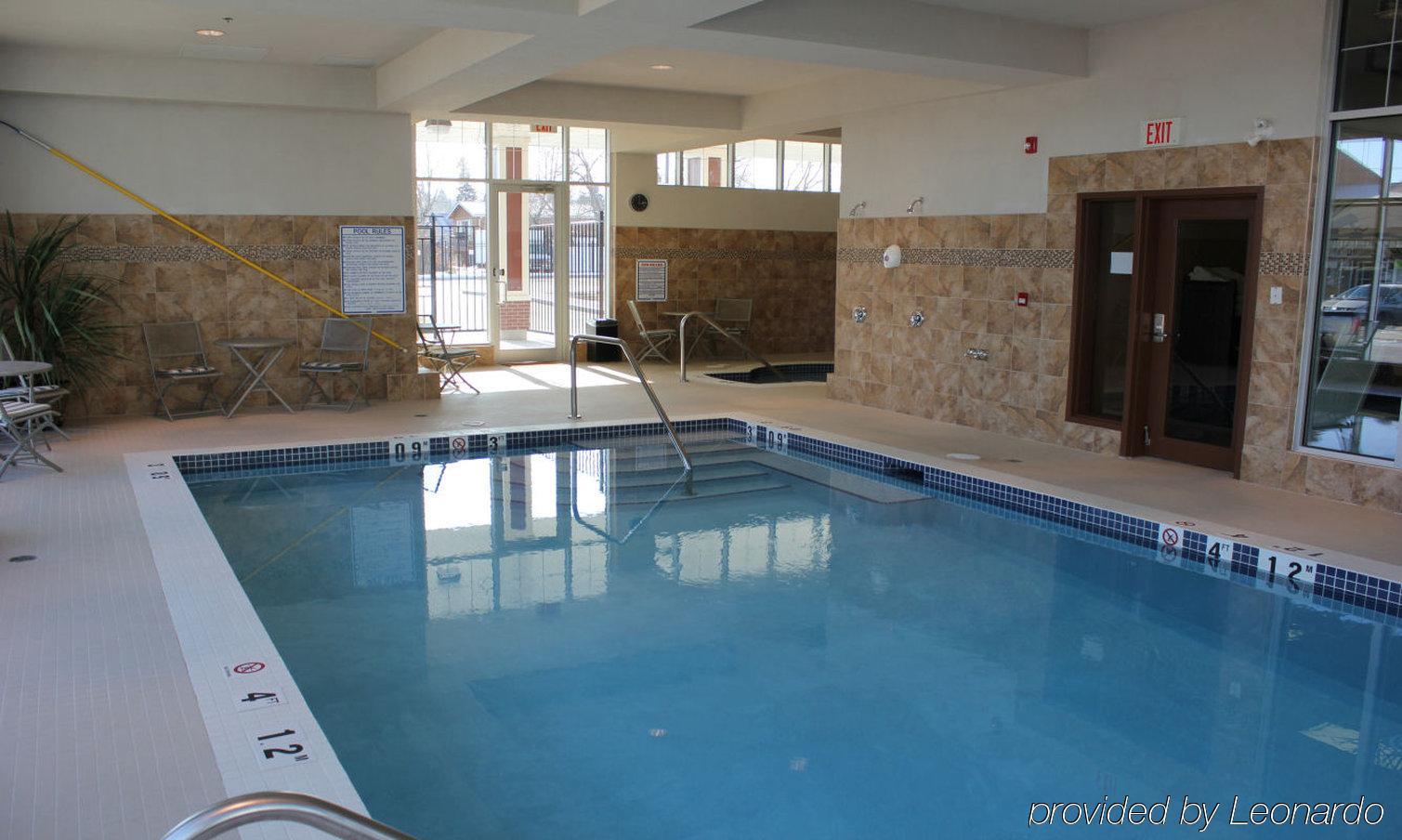 Best Western Plus Chateau Inn Sylvan Lake Eksteriør billede